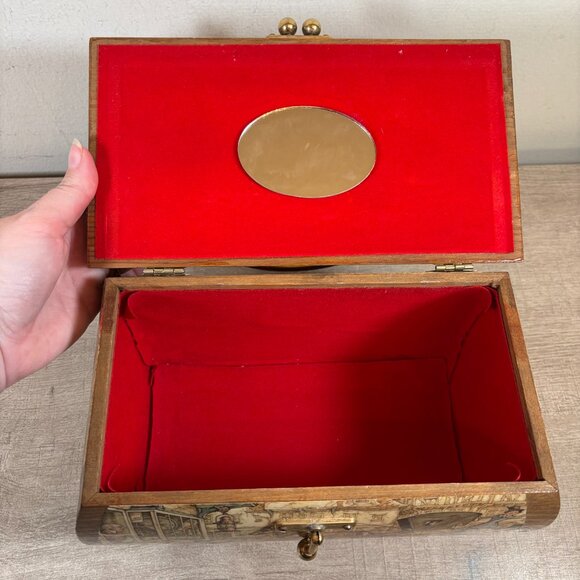 Vtg Decoupage Wooden Purse - Picture 10 of 14